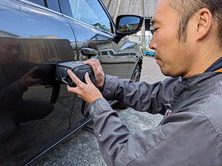 バンパーこすり傷修理