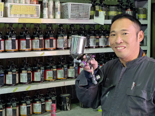 バンパーこすり傷修理